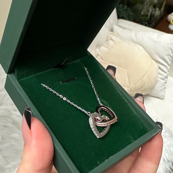 BRAND NEW GONA PARIS INTERLOCKING HEARTS NECKLACE STERLING SILVER AND ROSE - Picture 2 of 7